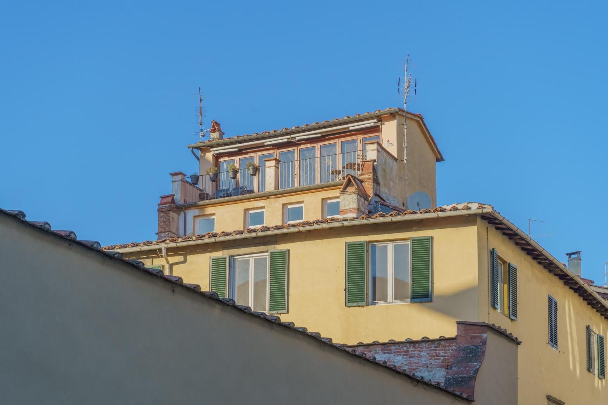 Terrazza Coccode' Spazioso Con Vista Mozzafiato! ルッカ エクステリア 写真